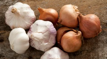 ملعقة صباحًا تنقذ البصر وتقوي شبكية العين ونتائجها مذهلة.. جربها