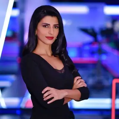 مذيعة قناة الحدث لارا نبهان تواجه موقفاً محرجاً ومخجلاً أثناء بث مباشر