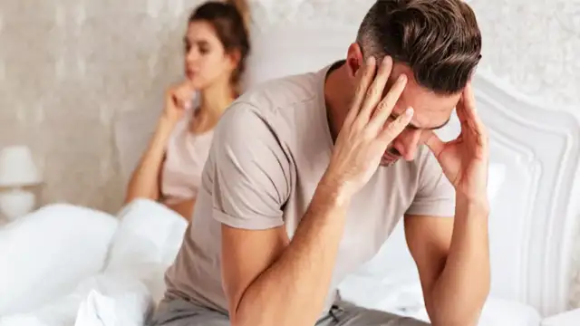 لماذا تهرب الزوجة وتخاف جدًا من جمـ،ـا.ع الأقلف مع إنه جميع الرج